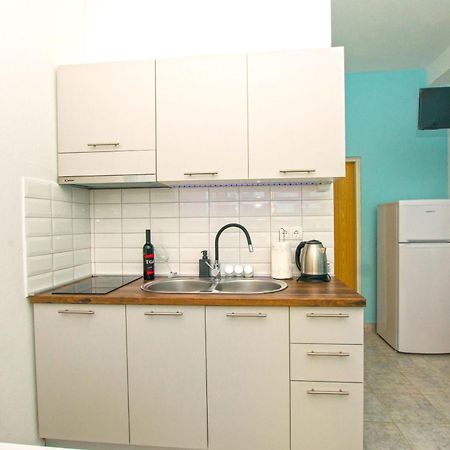 Apartments Dijana Pakoštane Dış mekan fotoğraf